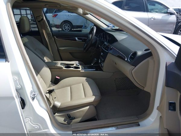 2014 MERCEDES-BENZ C 250 SPORT