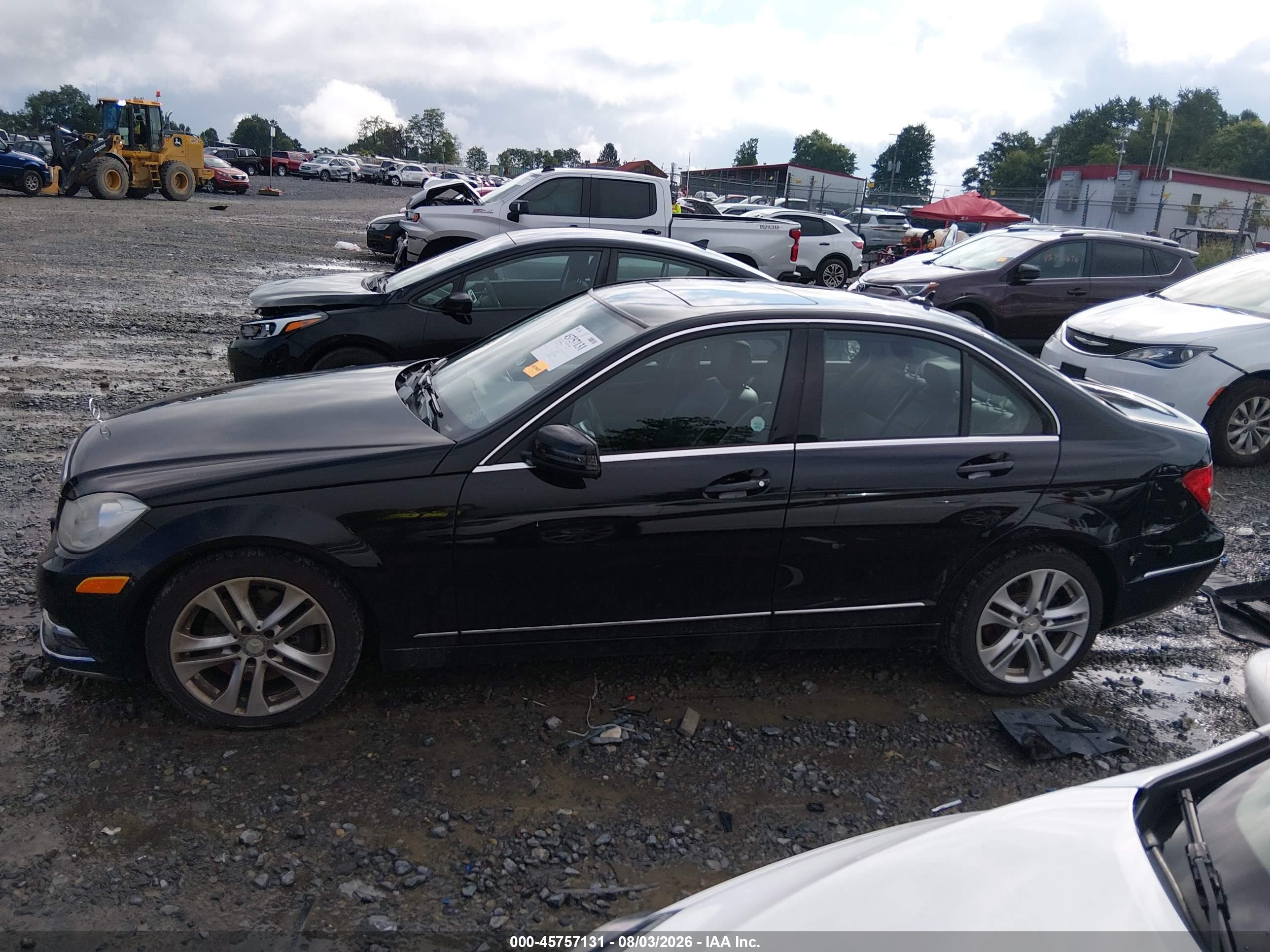 2013 MERCEDES-BENZ C 300 LUXURY 4MATIC