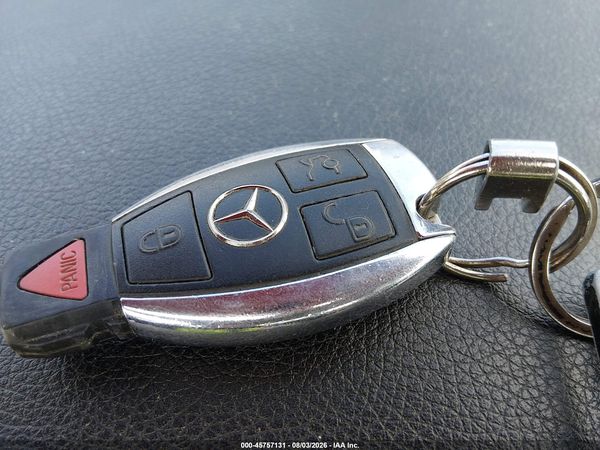 2013 MERCEDES-BENZ C 300 LUXURY 4MATIC
