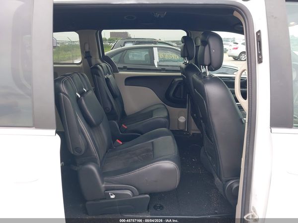 2019 DODGE GRAND CARAVAN SXT — I8