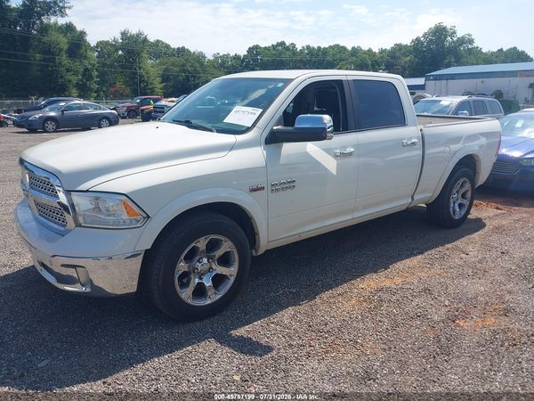 2018 RAM 1500 LARAMIE  4X4 6'4 BOX