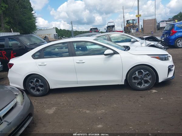 2019 KIA FORTE LXS