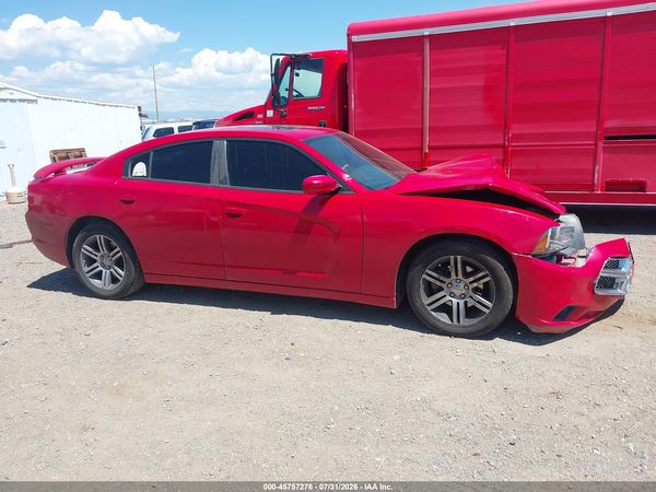 2013 DODGE CHARGER SXT