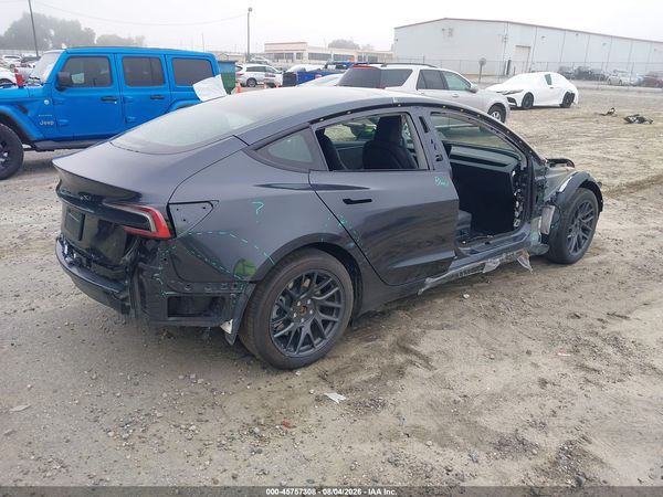 2024 TESLA MODEL 3 — I4