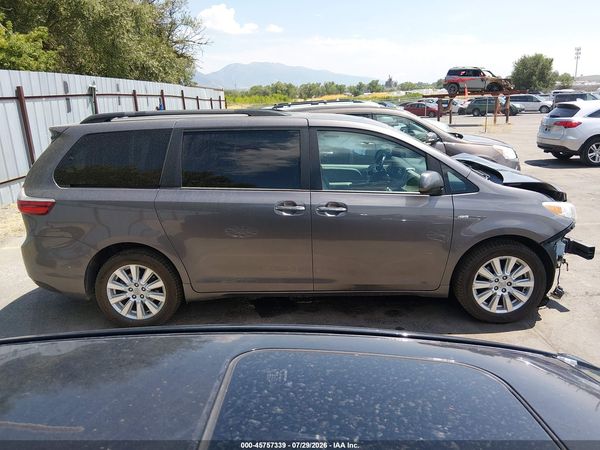 2017 TOYOTA SIENNA XLE 7 PASSENGER