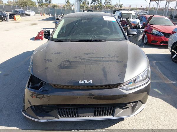 2024 KIA EV6 LIGHT LONG RANGE