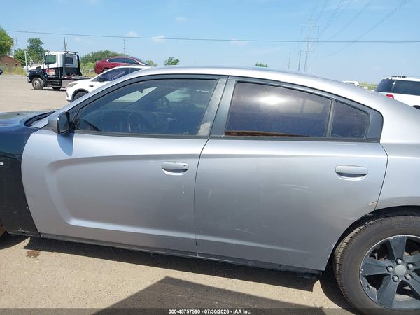 2013 DODGE CHARGER SE