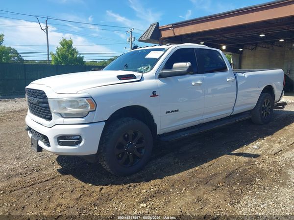 2022 RAM 2500 BIG HORN  4X4 8' BOX