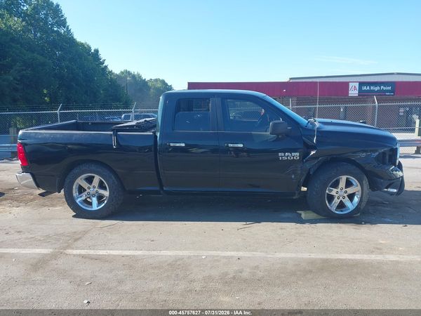 2016 RAM 1500 SLT