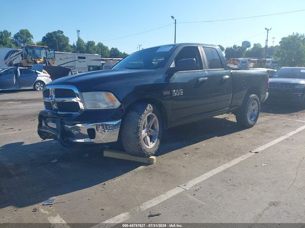 2016 RAM 1500 SLT