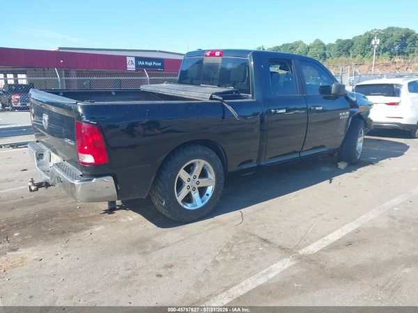 2016 RAM 1500 SLT