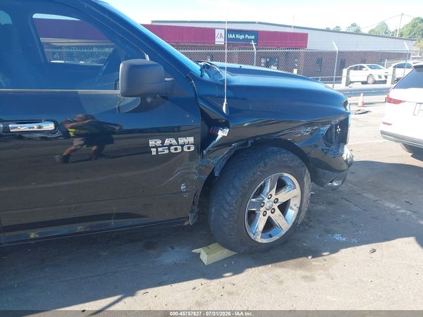 2016 RAM 1500 SLT