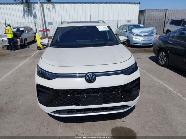 2025 VOLKSWAGEN TIGUAN 2.0T SEL R-LINE — I115