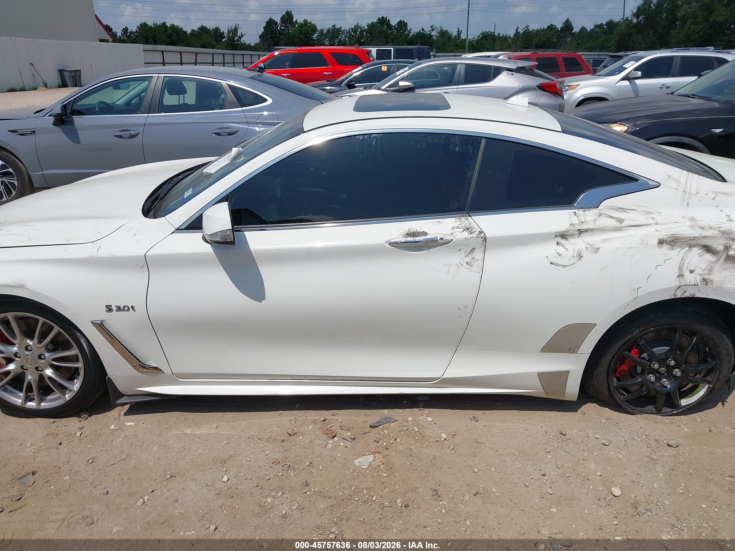 2017 INFINITI Q60 3.0T RED SPORT 400