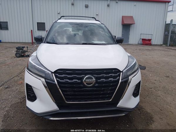 2021 NISSAN KICKS SR XTRONIC CVT