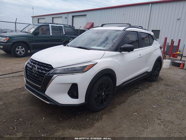 2021 NISSAN KICKS SR XTRONIC CVT
