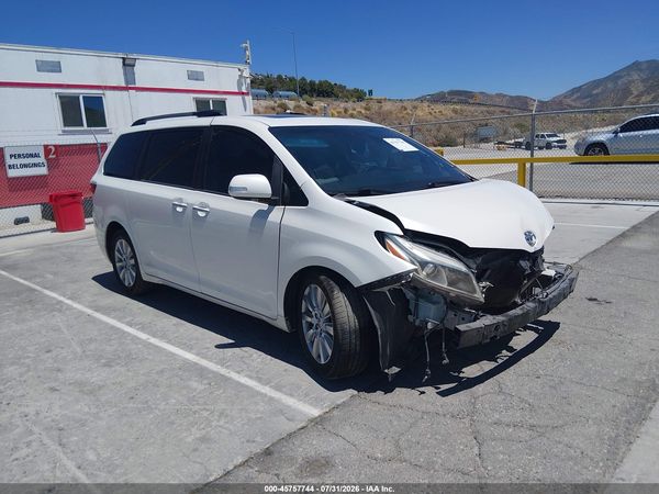 2017 TOYOTA SIENNA LIMITED 7 PASSENGER