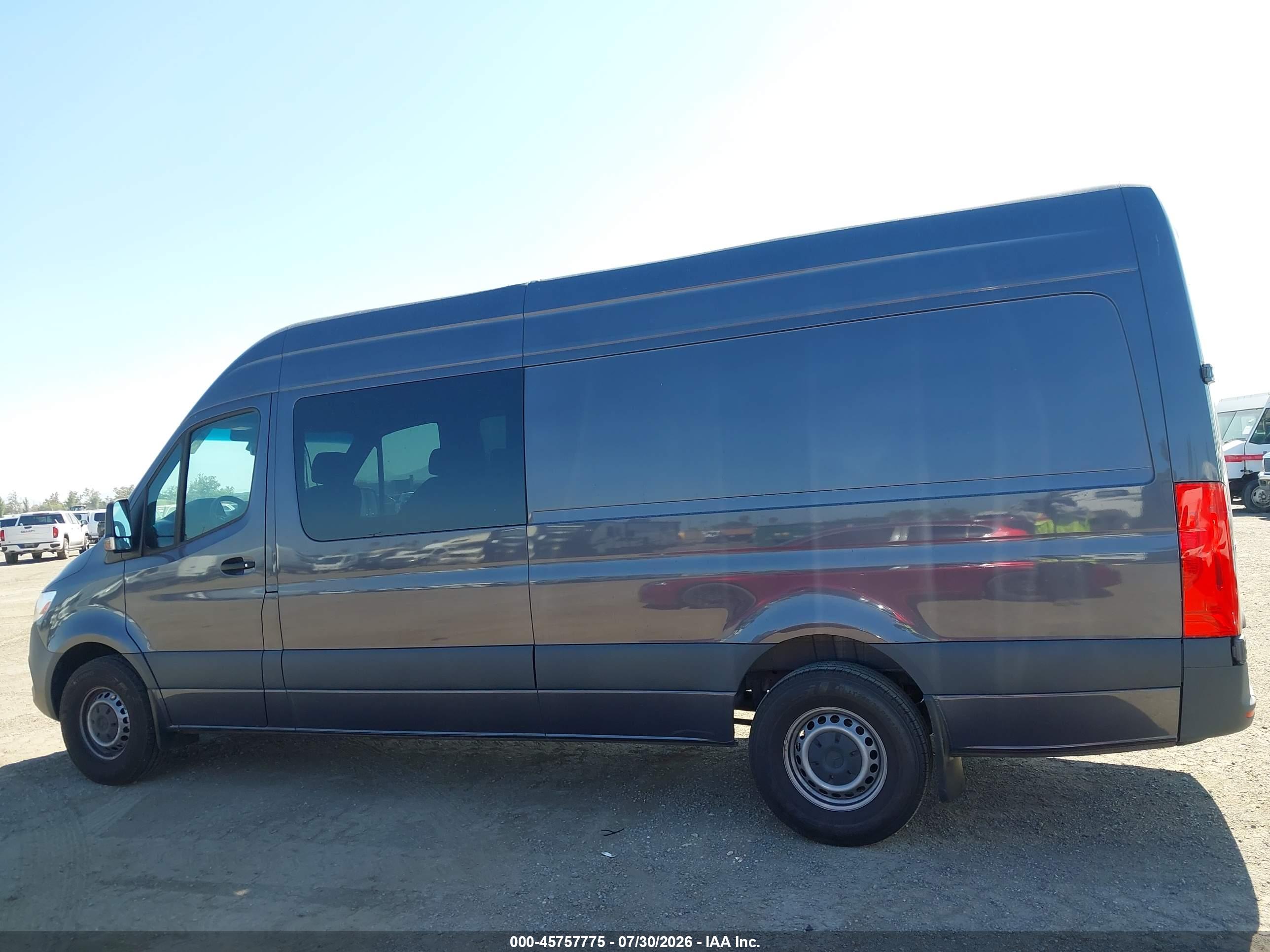 2024 MERCEDES-BENZ SPRINTER 2500