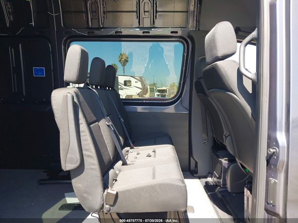 2024 MERCEDES-BENZ SPRINTER 2500