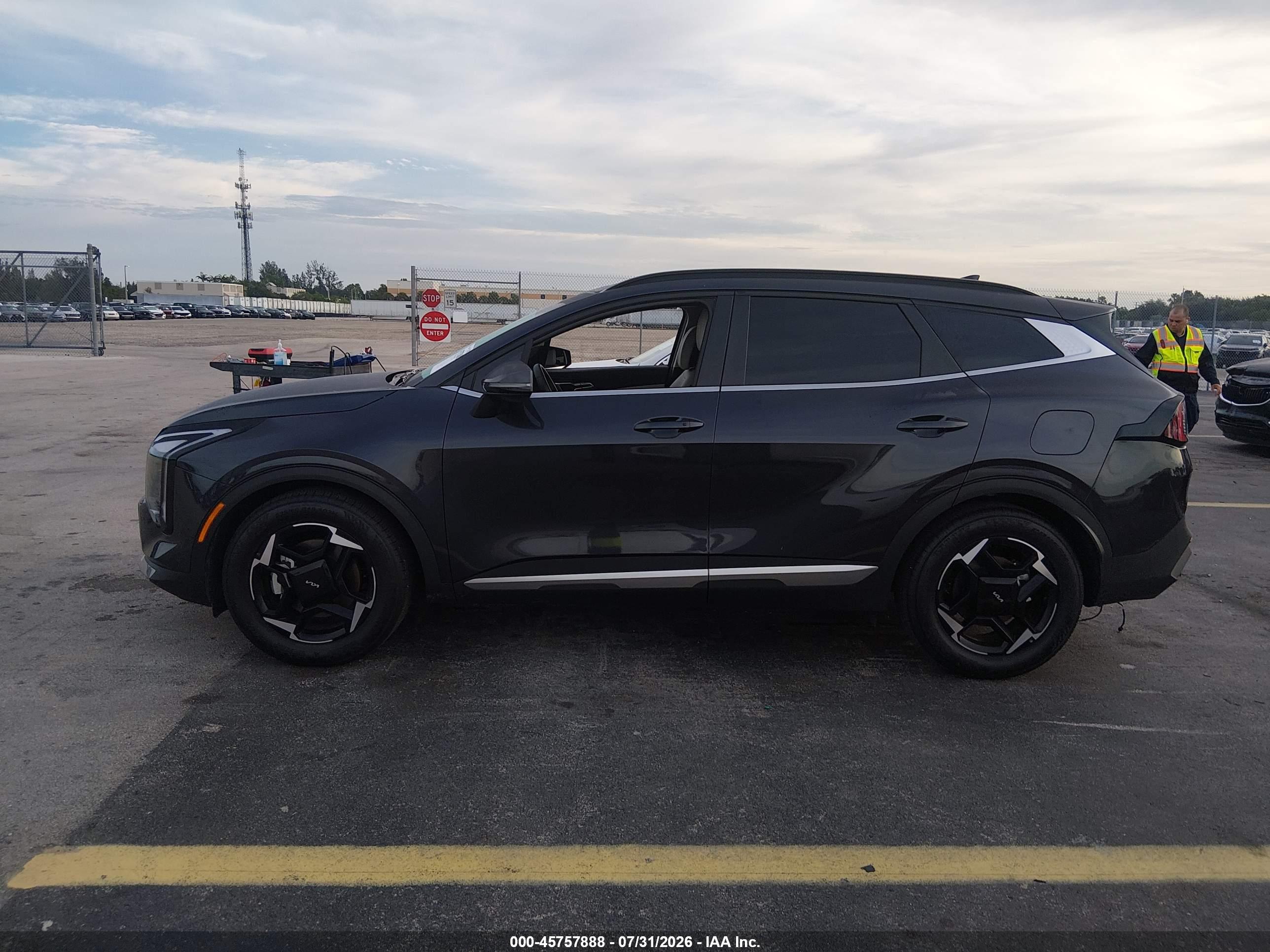 2026 KIA SPORTAGE EX
