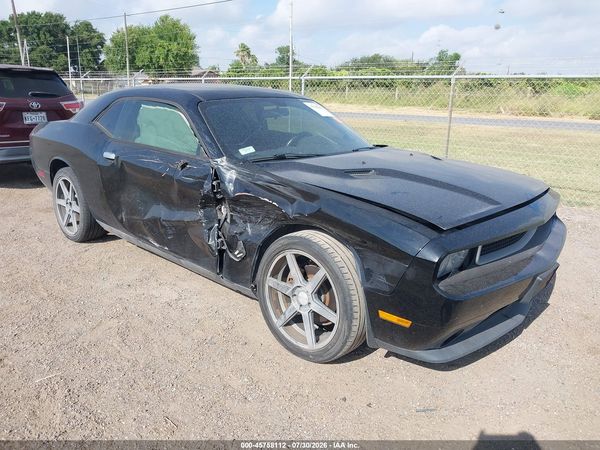 2014 DODGE CHALLENGER SXT