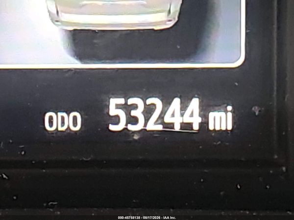 2019 TOYOTA SIENNA LE 8 PASSENGER — I118