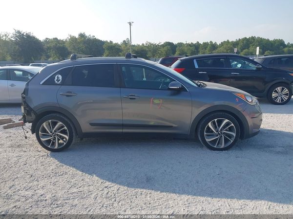 2017 KIA NIRO TOURING