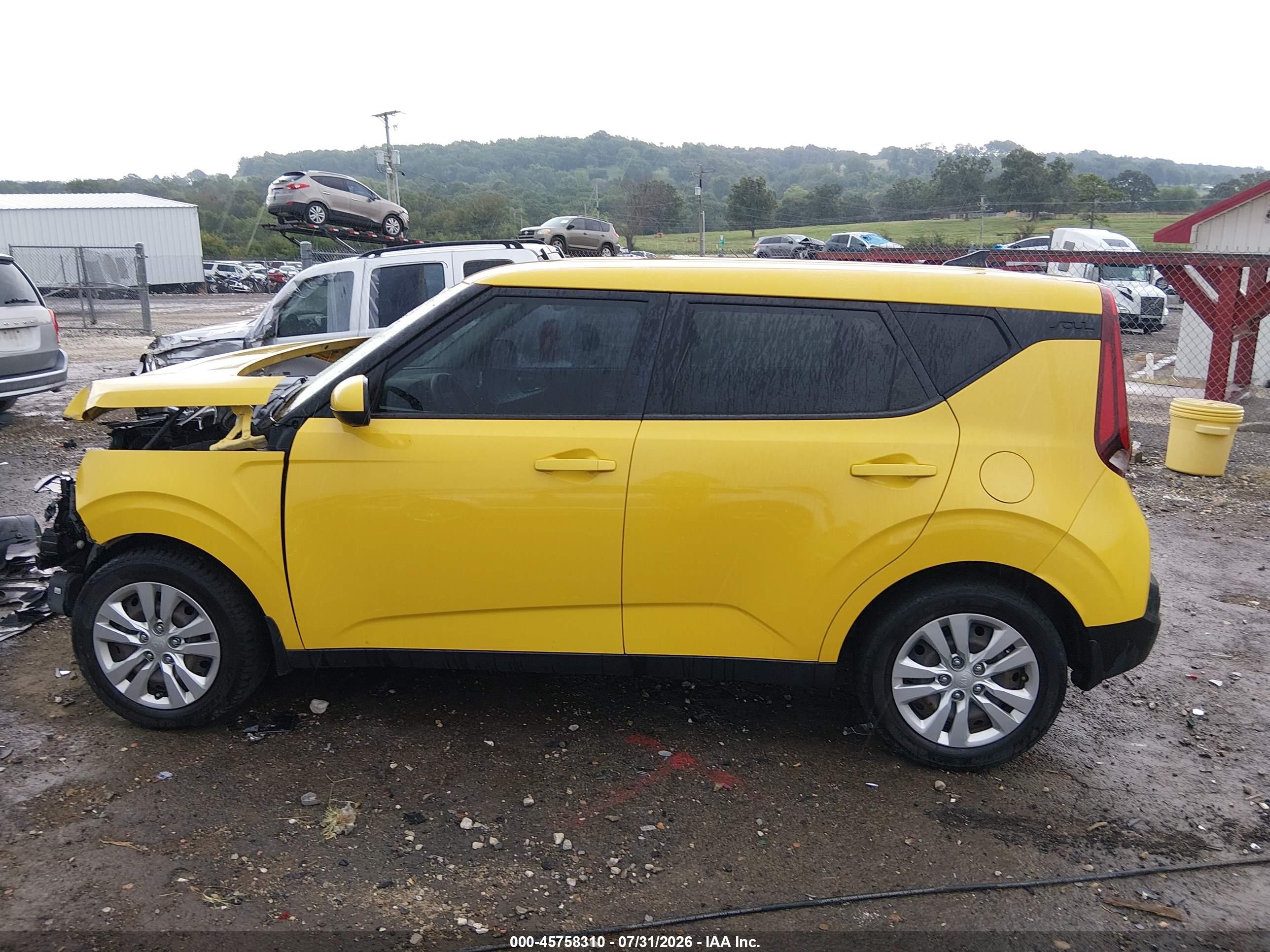 2020 KIA SOUL LX