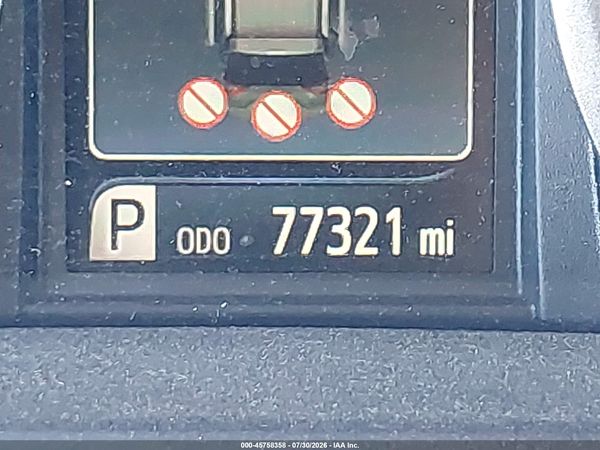 2017 TOYOTA SIENNA XLE 8 PASSENGER