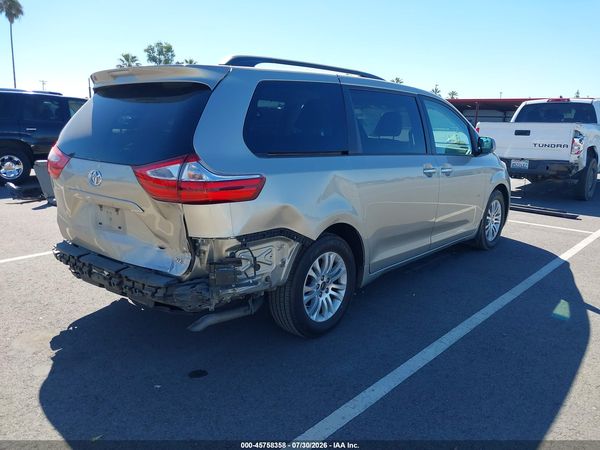 2017 TOYOTA SIENNA XLE 8 PASSENGER