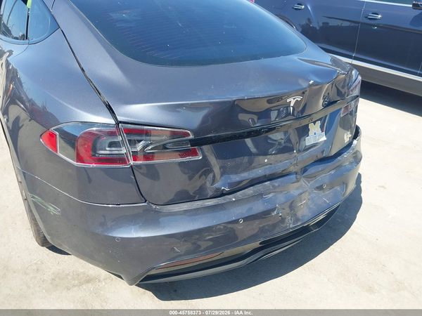 2021 TESLA MODEL S — I6