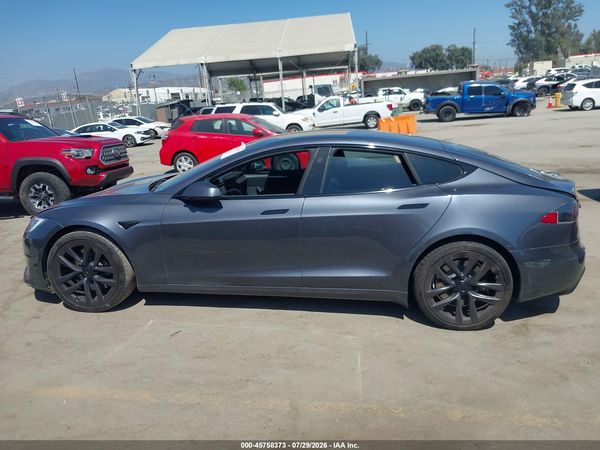 2021 TESLA MODEL S — I117