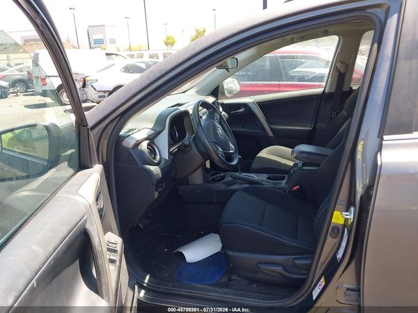 2016 TOYOTA RAV4 XLE