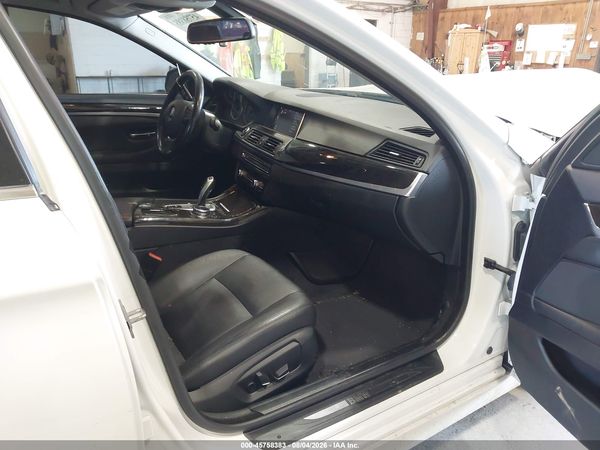 2015 BMW 528I