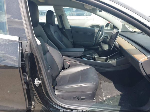 2019 TESLA MODEL 3