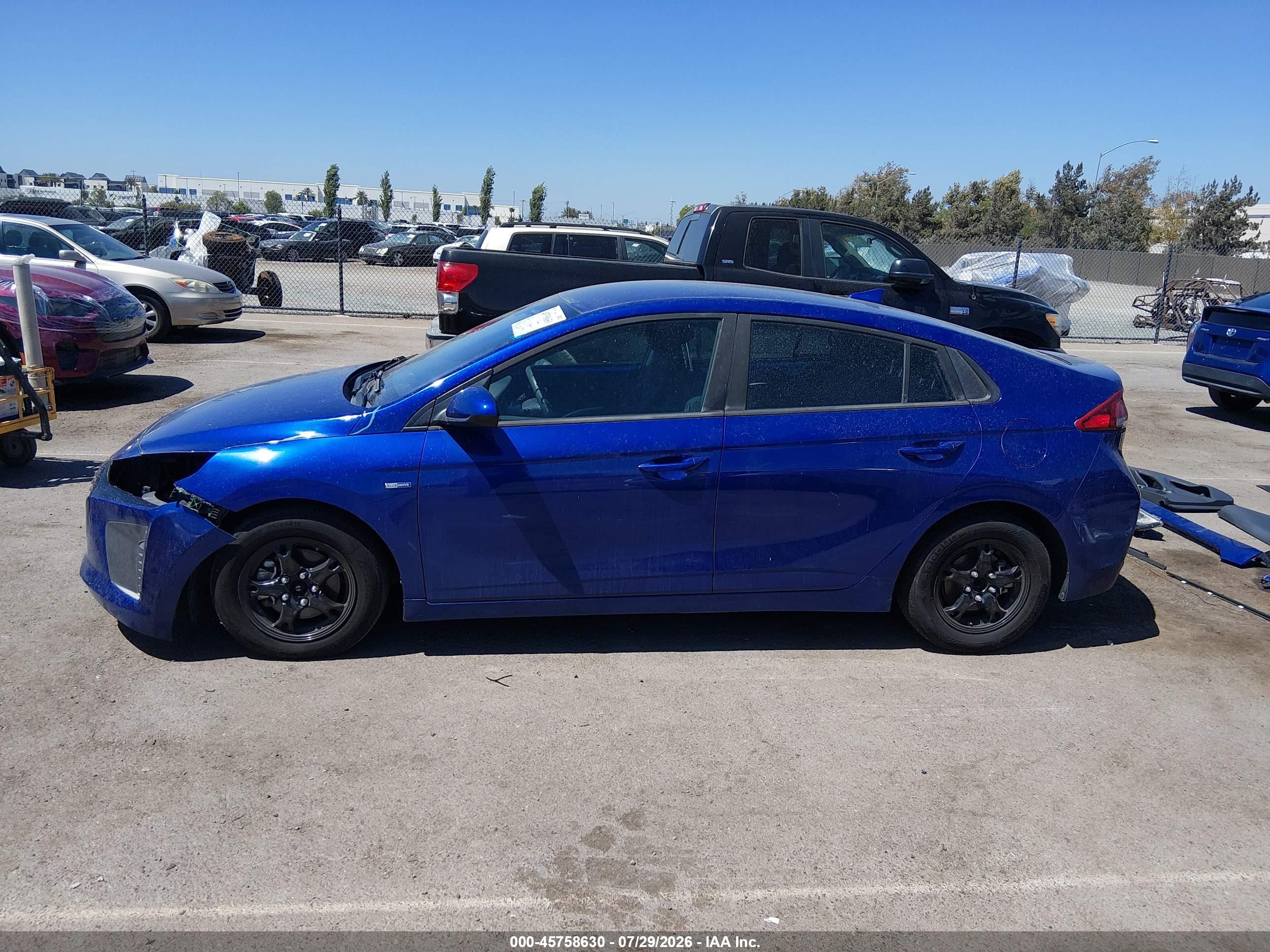 2019 HYUNDAI IONIQ HYBRID BLUE