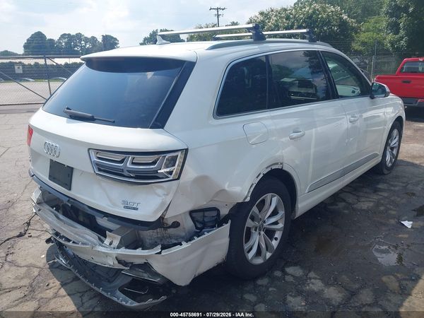 2017 AUDI Q7