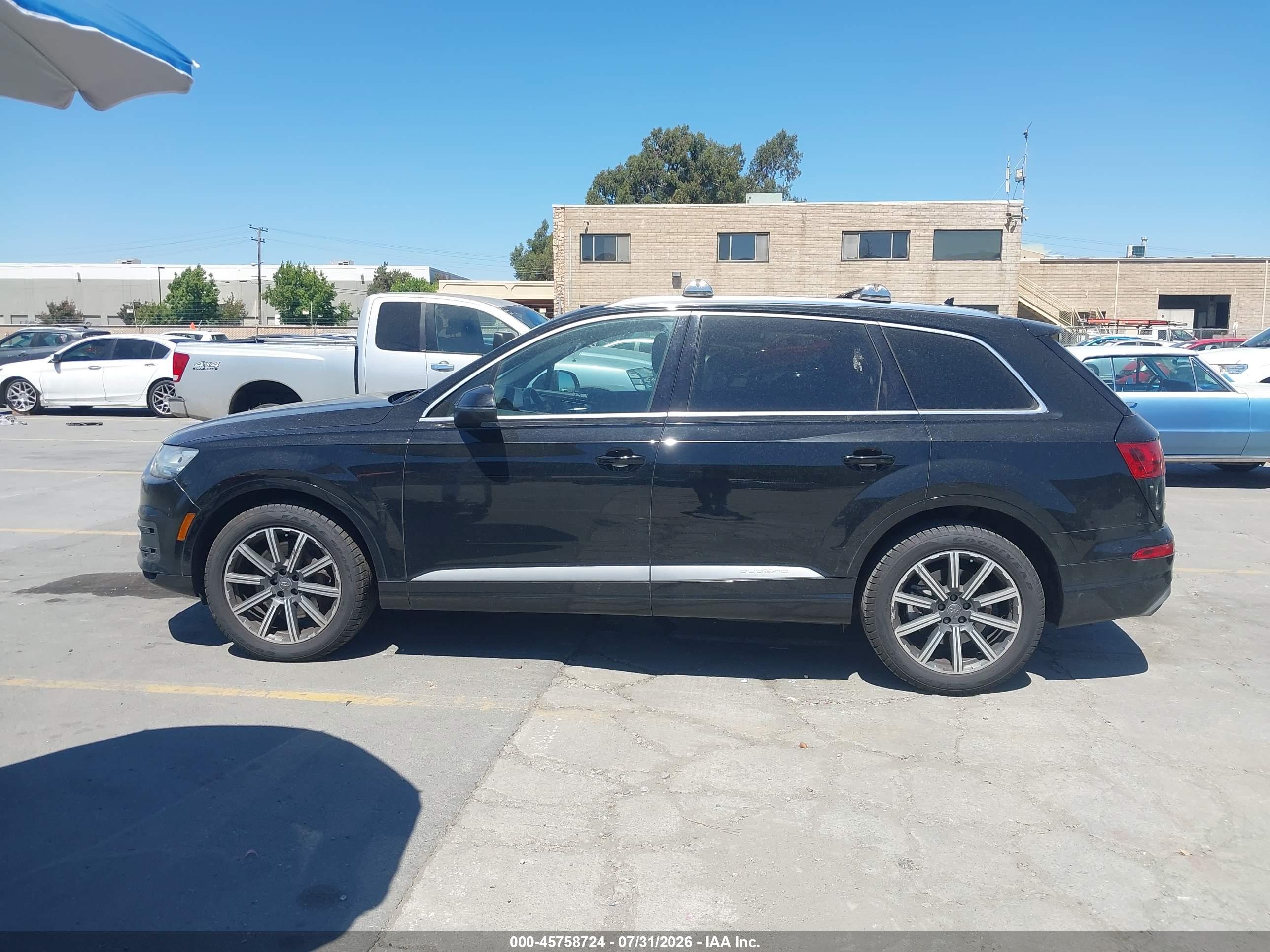 2017 AUDI Q7 3.0T PREMIUM