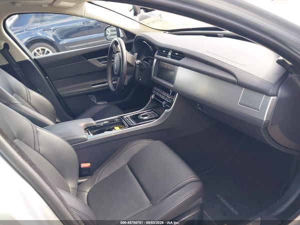 2020 JAGUAR XF