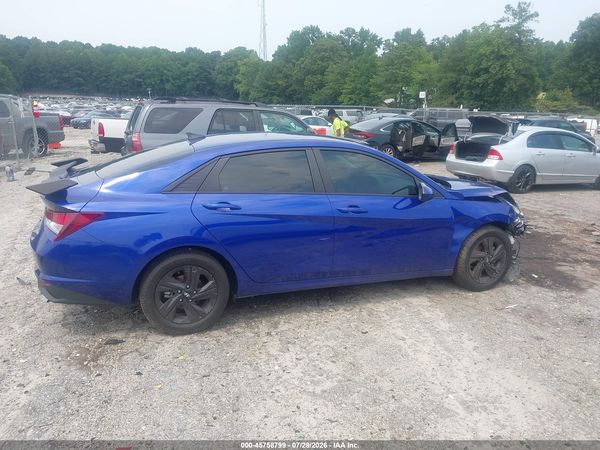 2022 HYUNDAI ELANTRA SEL