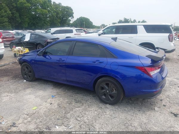 2022 HYUNDAI ELANTRA SEL