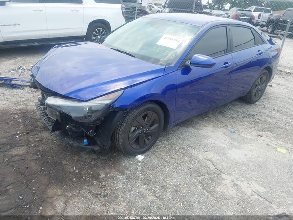 2022 HYUNDAI ELANTRA SEL