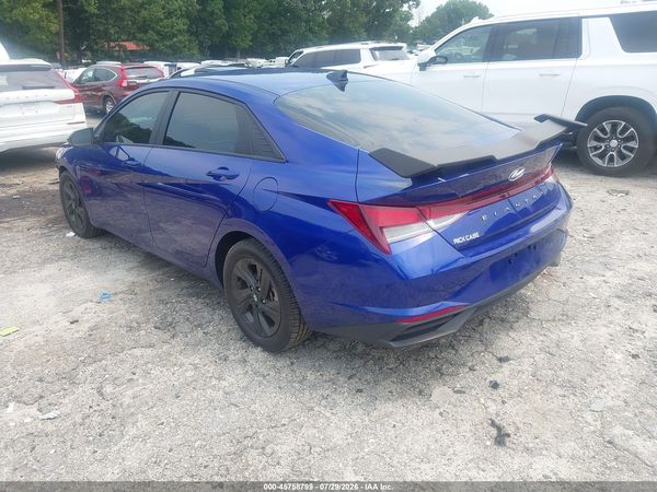 2022 HYUNDAI ELANTRA SEL
