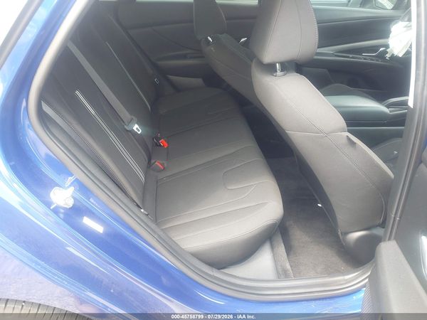 2022 HYUNDAI ELANTRA SEL