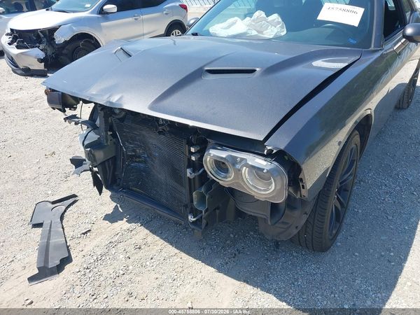 2018 DODGE CHALLENGER SXT