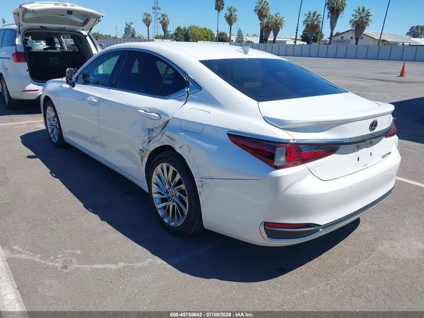 2023 LEXUS ES 300H LUXURY