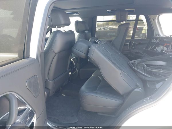 2025 LAND ROVER RANGE ROVER P530 SE 7 SEAT