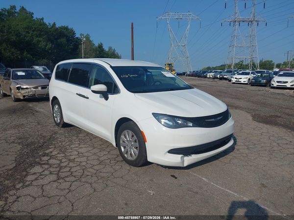 2020 CHRYSLER VOYAGER L — I1