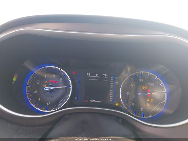 2020 CHRYSLER VOYAGER L — I7