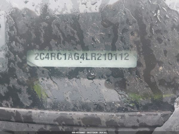 2020 CHRYSLER VOYAGER L — I152